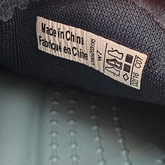 CROCS Womens Busy Day Stretch Skimmer Slip On Shoe, Red, Pull On, Size 7 - Picture 7 of 7